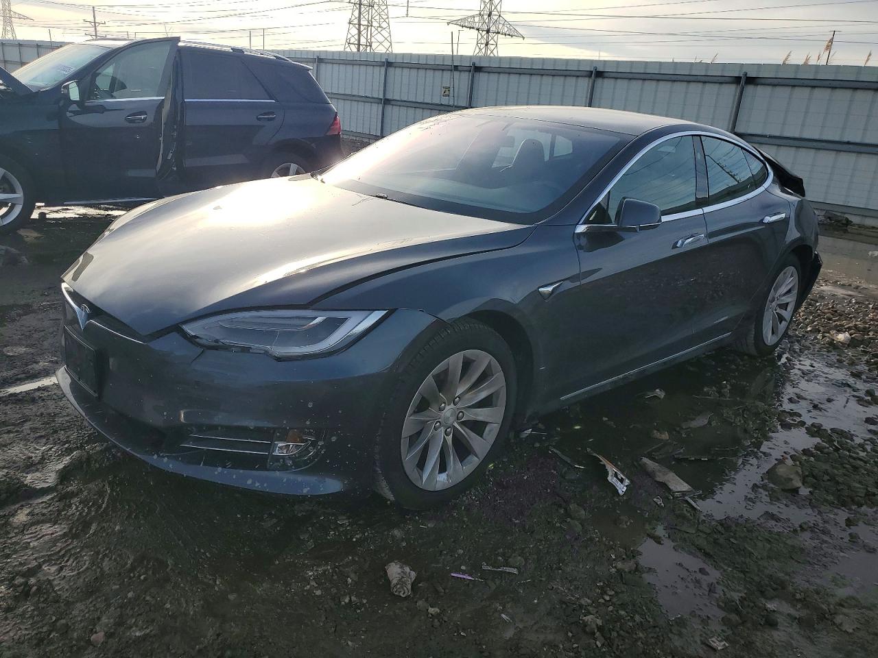 2018 TESLA MODEL S