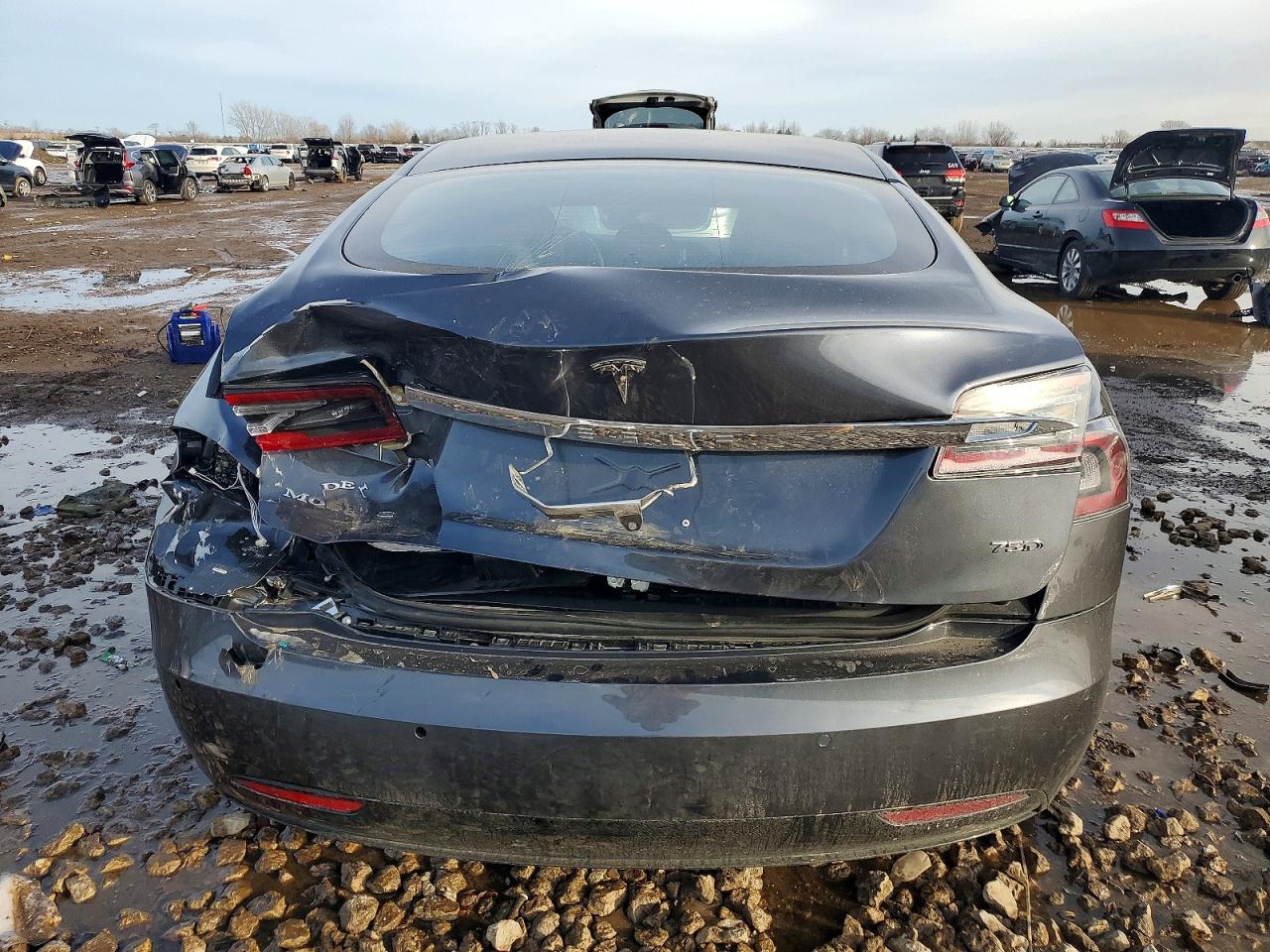 2018 TESLA MODEL S photo 6