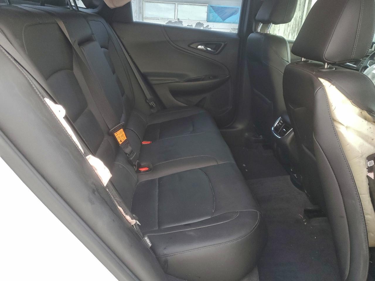 2018 CHEVROLET MALIBU LT photo 10
