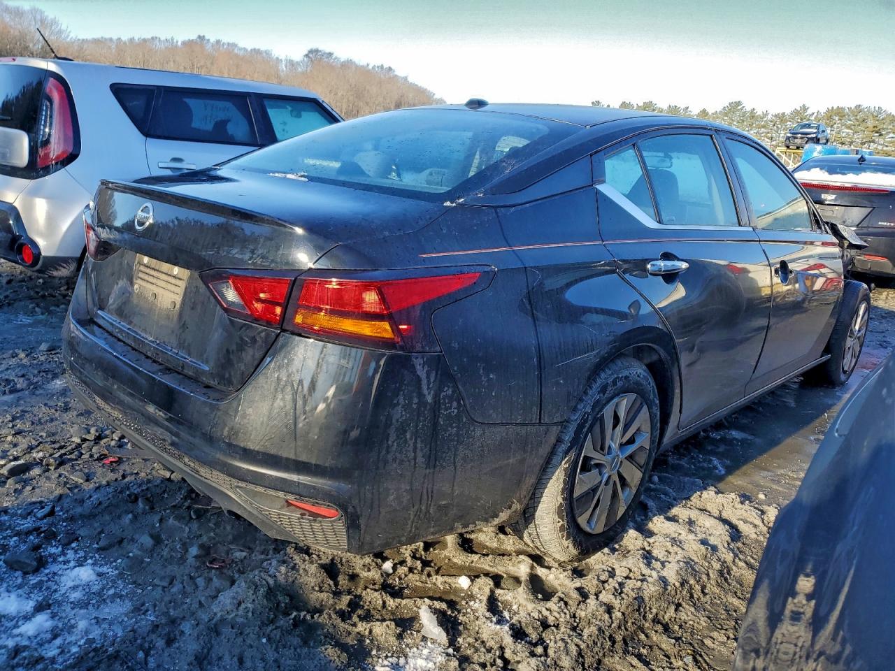 2019 NISSAN ALTIMA S photo 7
