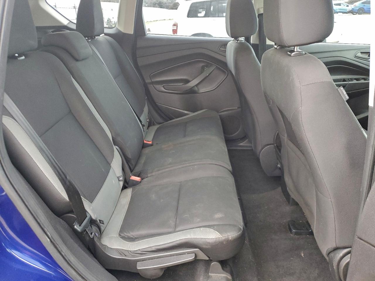 2016 FORD ESCAPE S photo 28