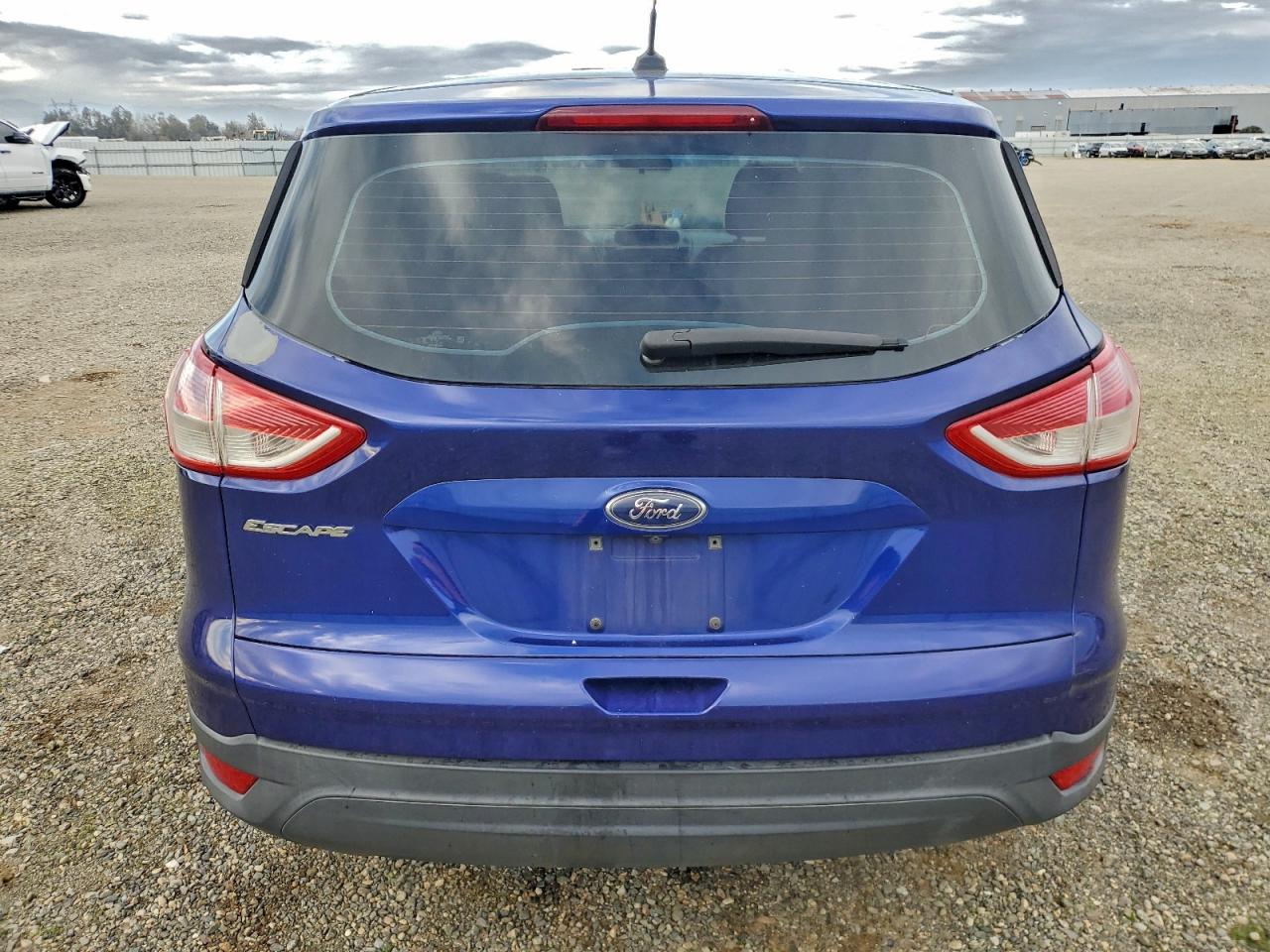 2016 FORD ESCAPE S photo 16