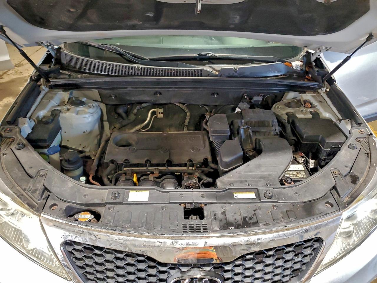 2011 KIA SORENTO BASE photo 34