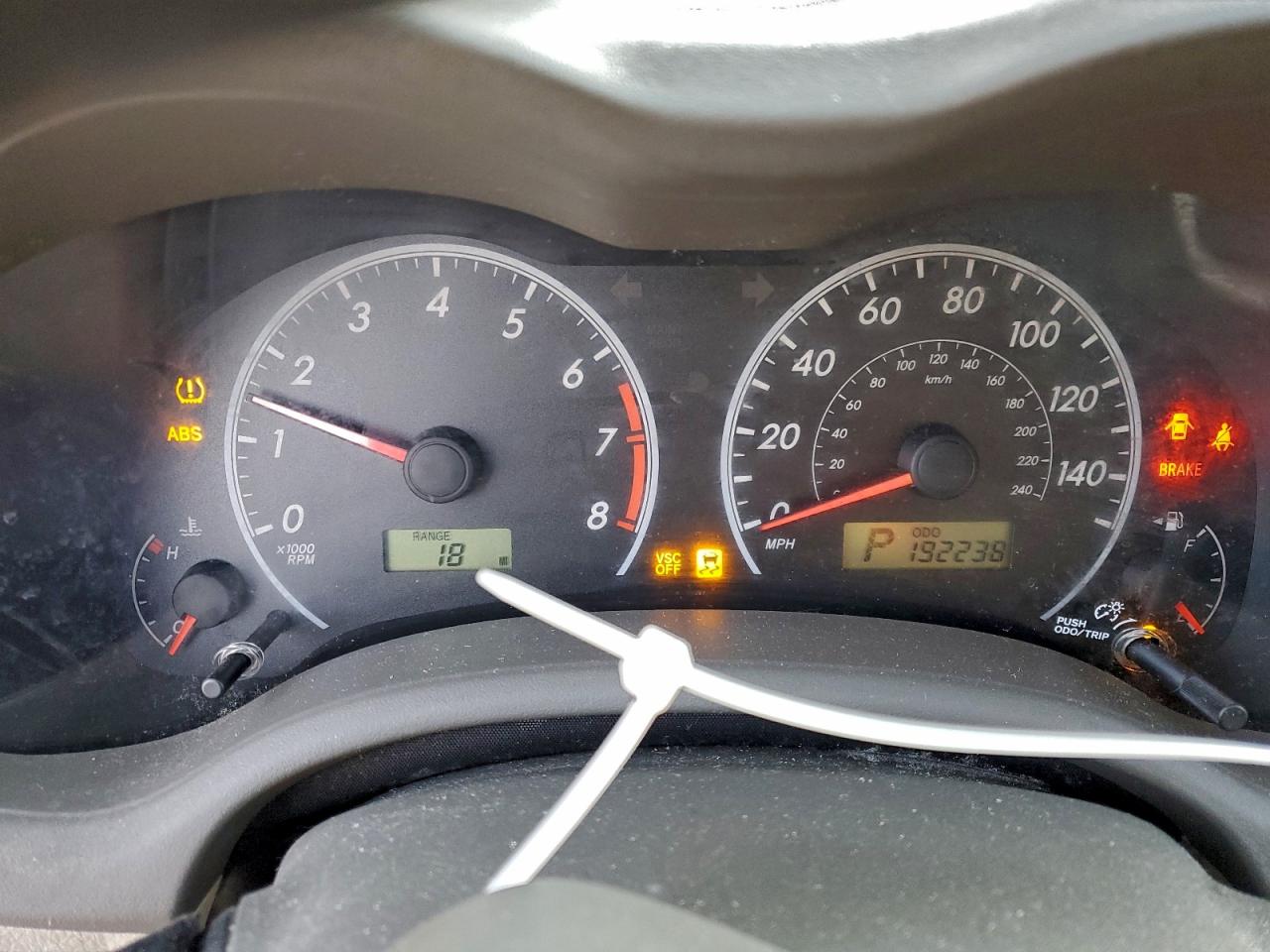 2010 TOYOTA COROLLA BASE photo 17
