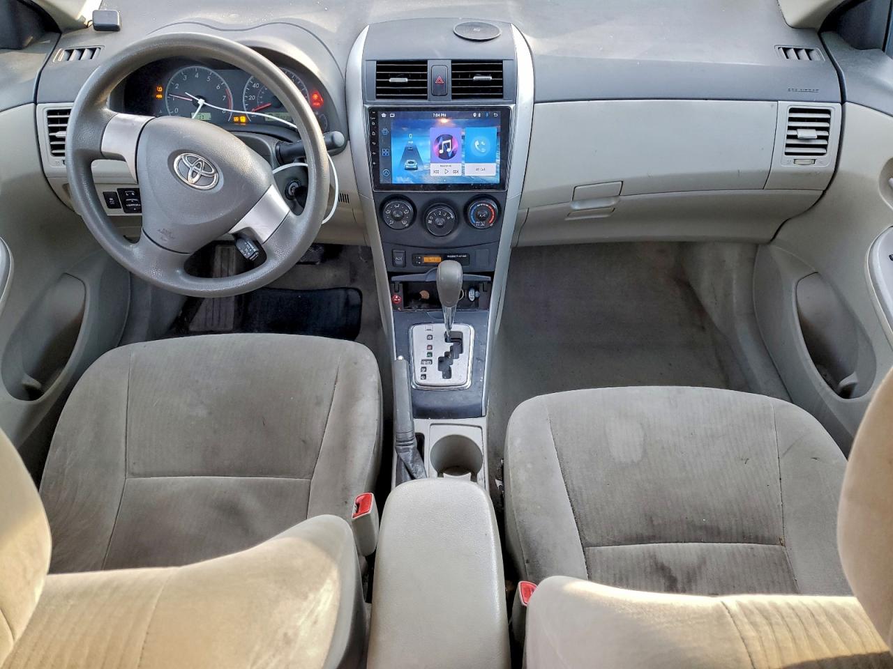 2010 TOYOTA COROLLA BASE photo 15