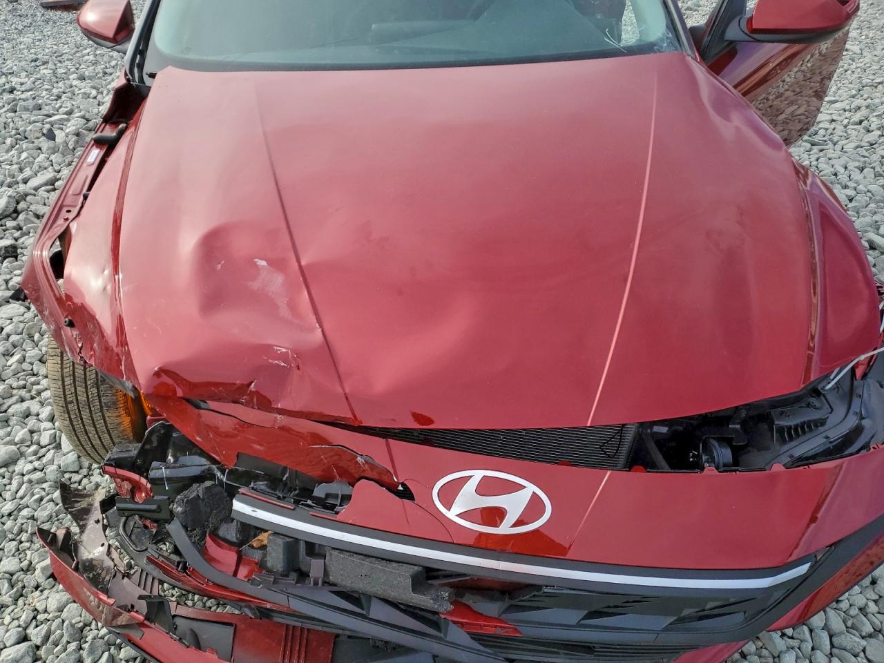2025 HYUNDAI ELANTRA SE photo 21