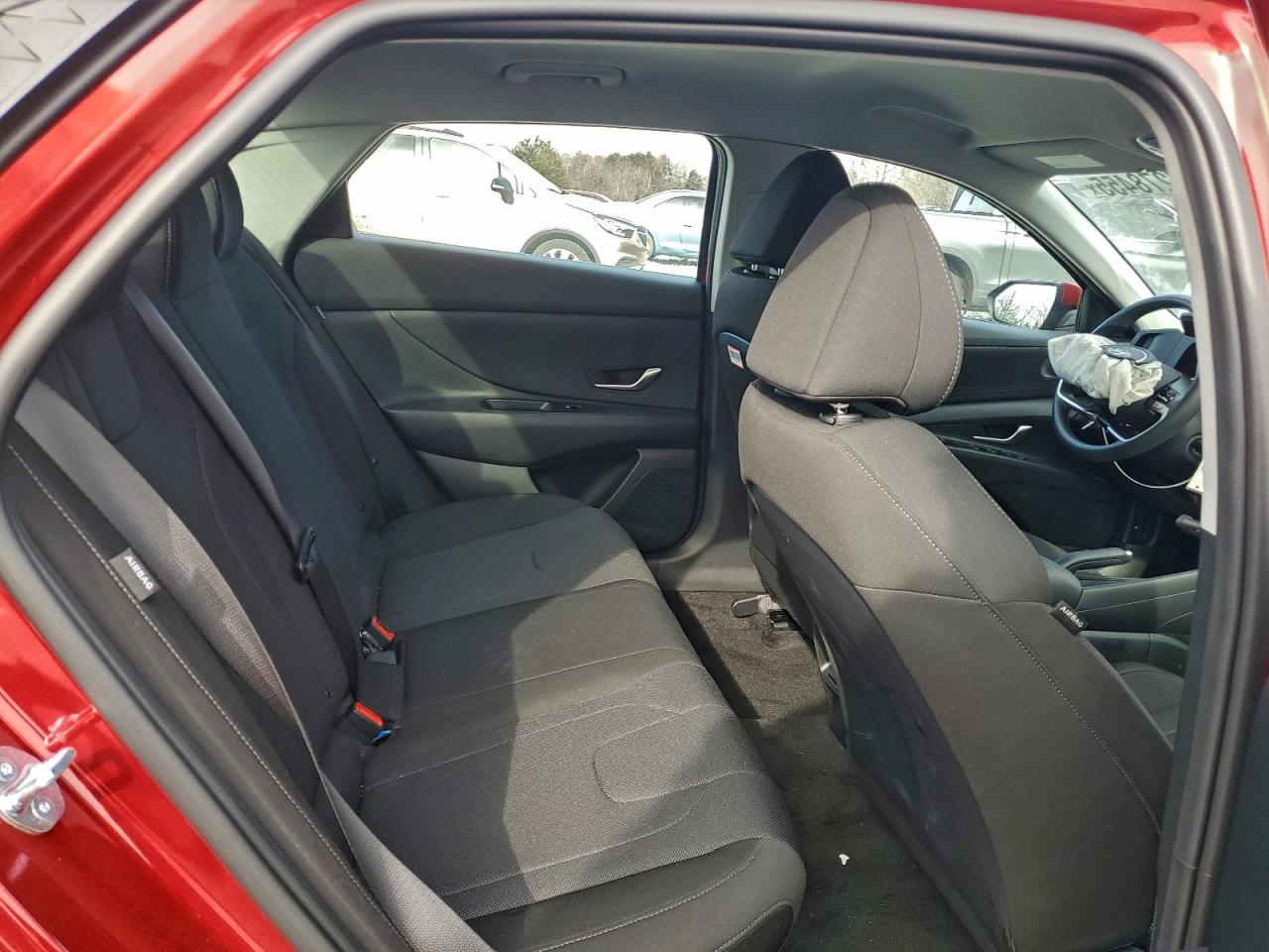2025 HYUNDAI ELANTRA SE photo 19