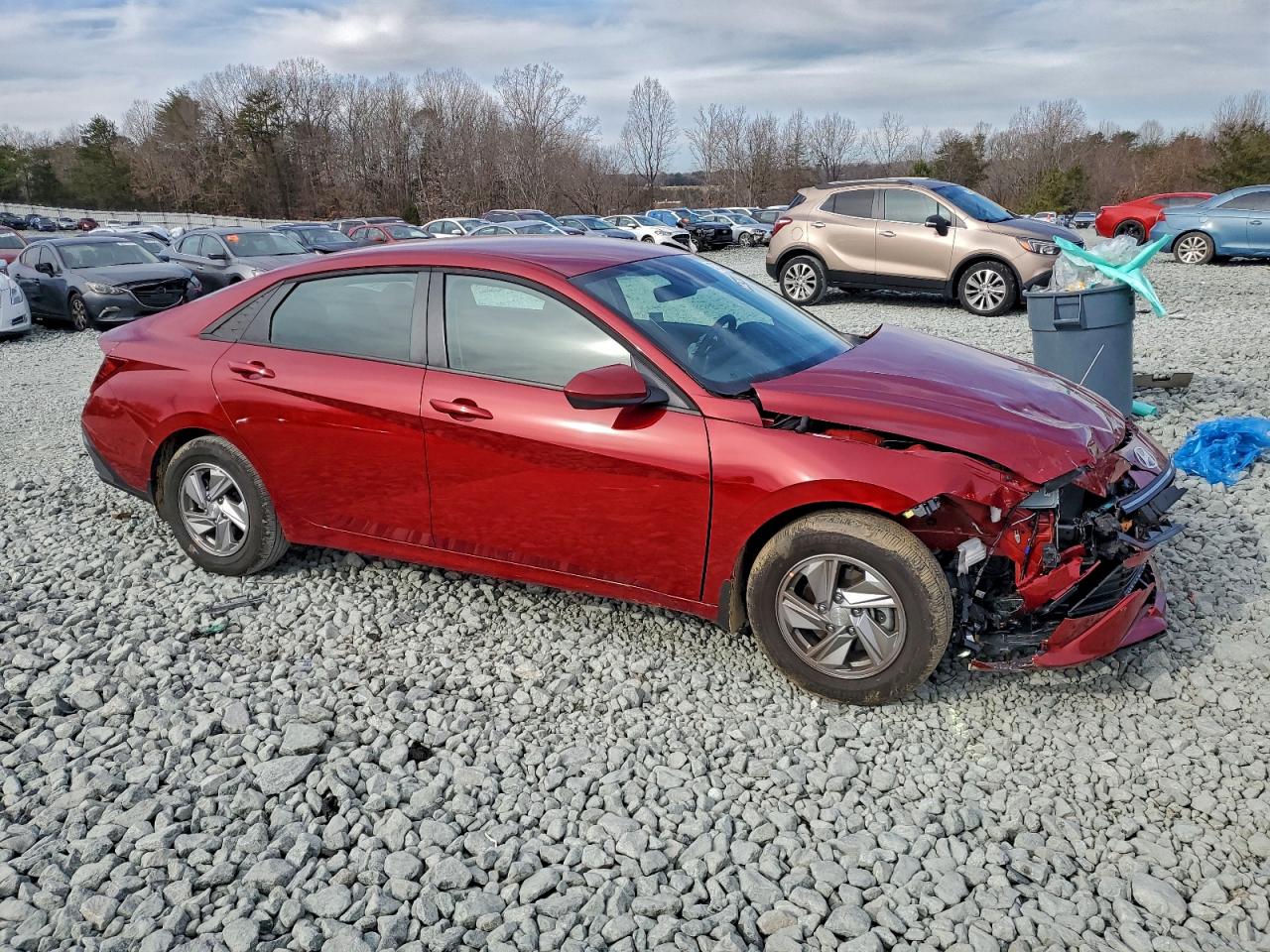 2025 HYUNDAI ELANTRA SE photo 7