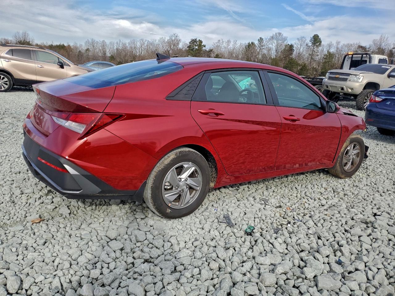 2025 HYUNDAI ELANTRA SE photo 5