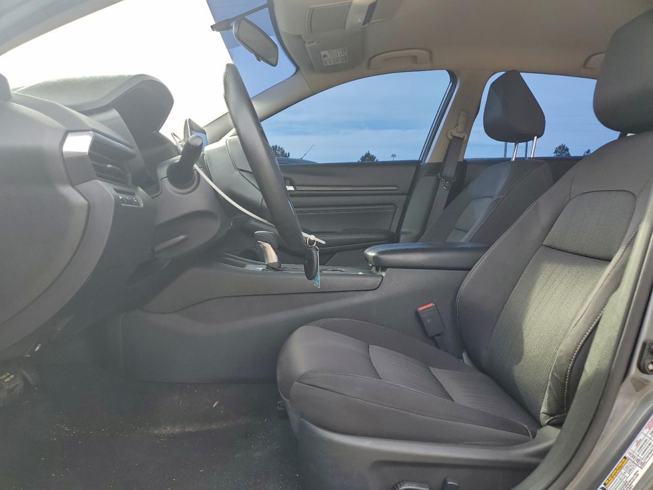 2019 NISSAN ALTIMA S photo 7