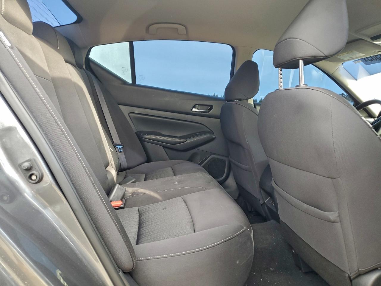 2019 NISSAN ALTIMA S photo 10