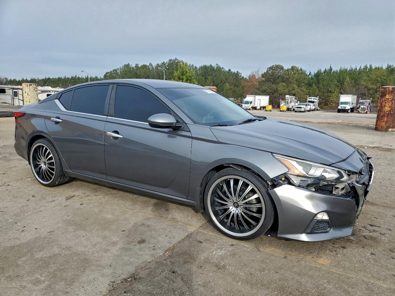 2019 NISSAN ALTIMA S photo 4