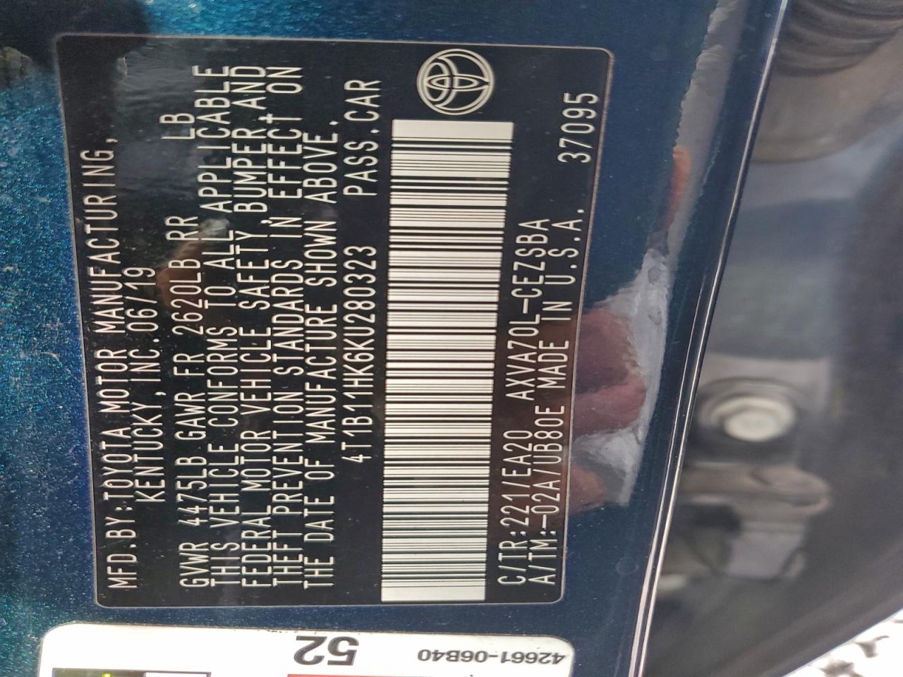 2019 TOYOTA CAMRY L photo 13