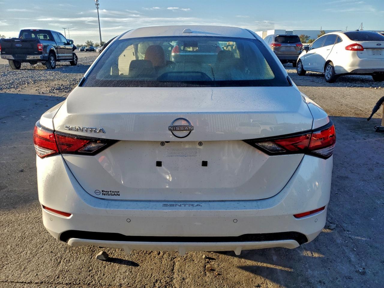 2025 NISSAN SENTRA SV photo 6