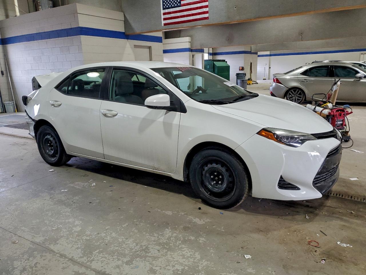 2017 TOYOTA COROLLA L photo 7