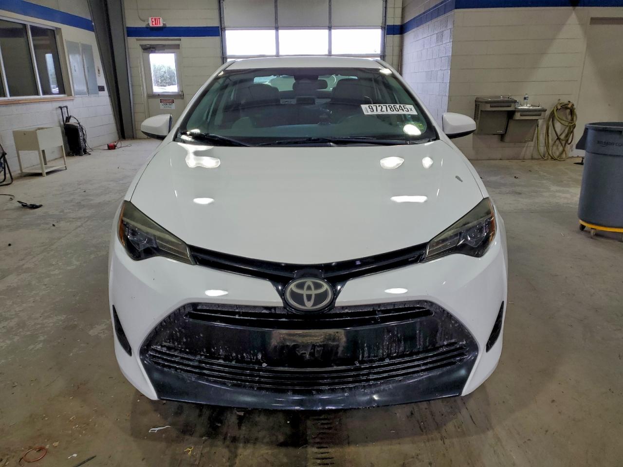 2017 TOYOTA COROLLA L photo 9