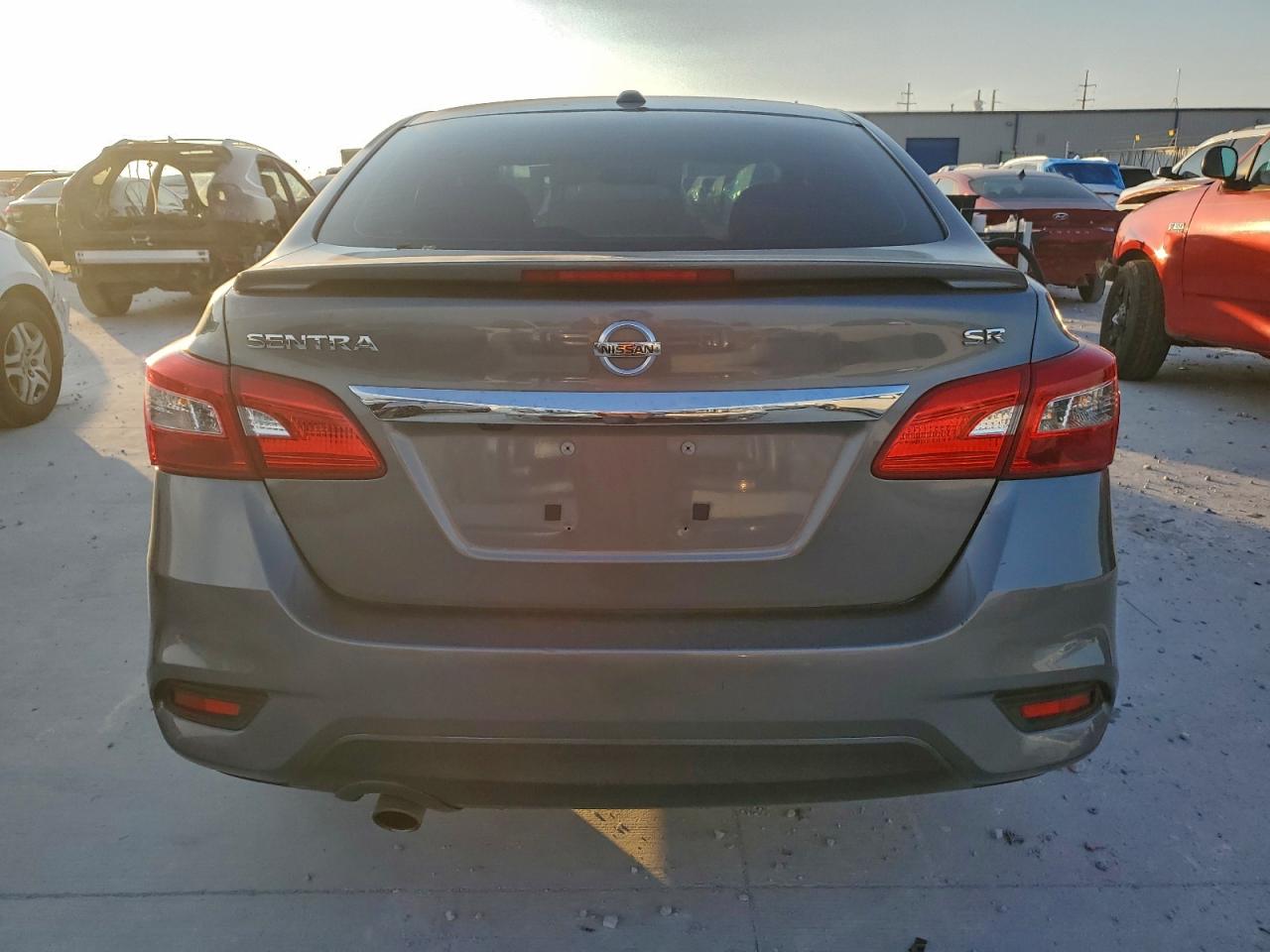 2019 NISSAN SENTRA S photo 6
