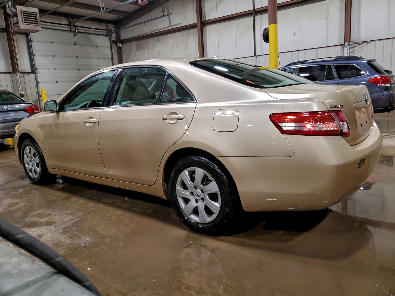 2010 TOYOTA CAMRY BASE photo 2