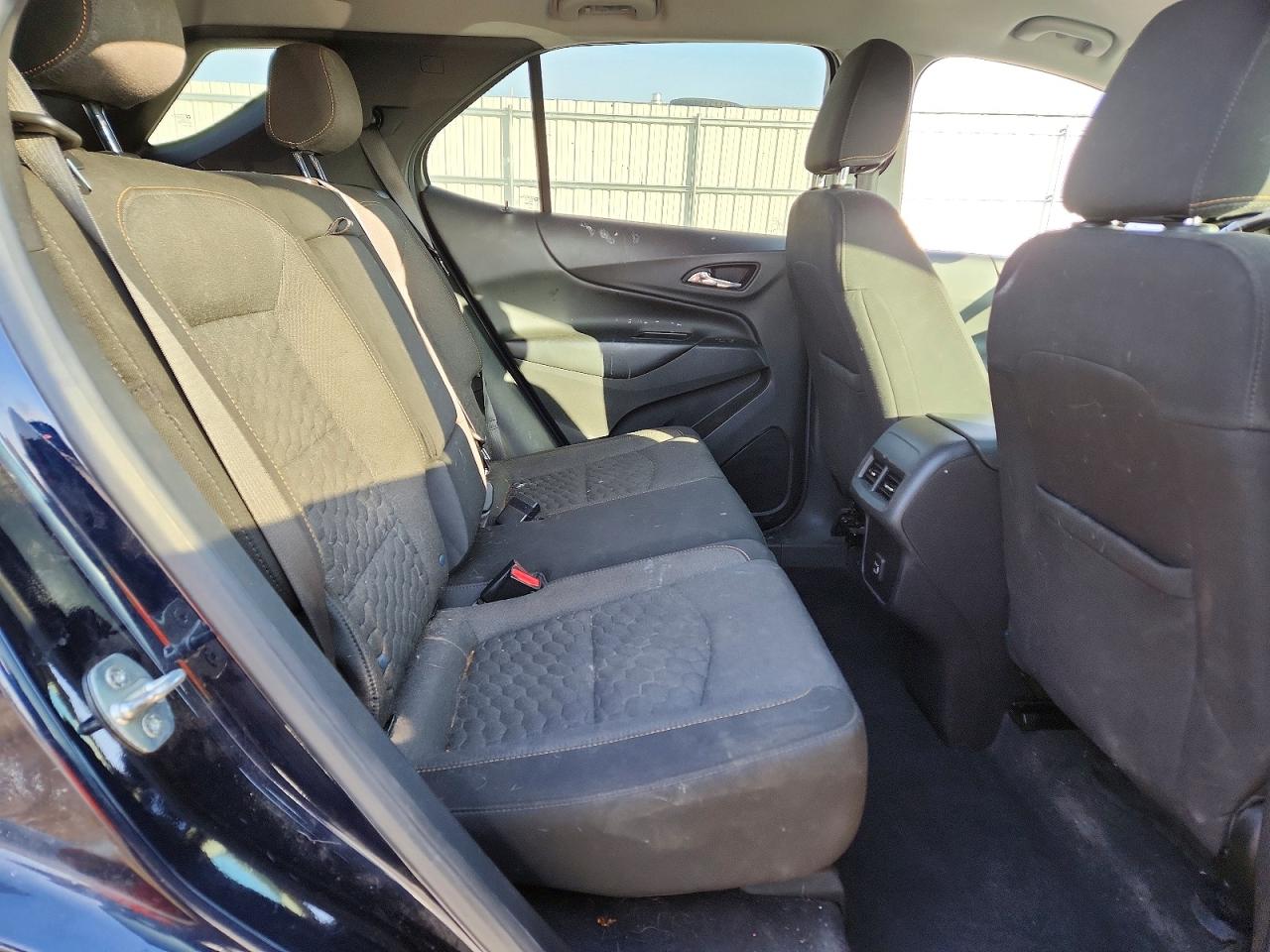 2021 CHEVROLET EQUINOX LT photo 19