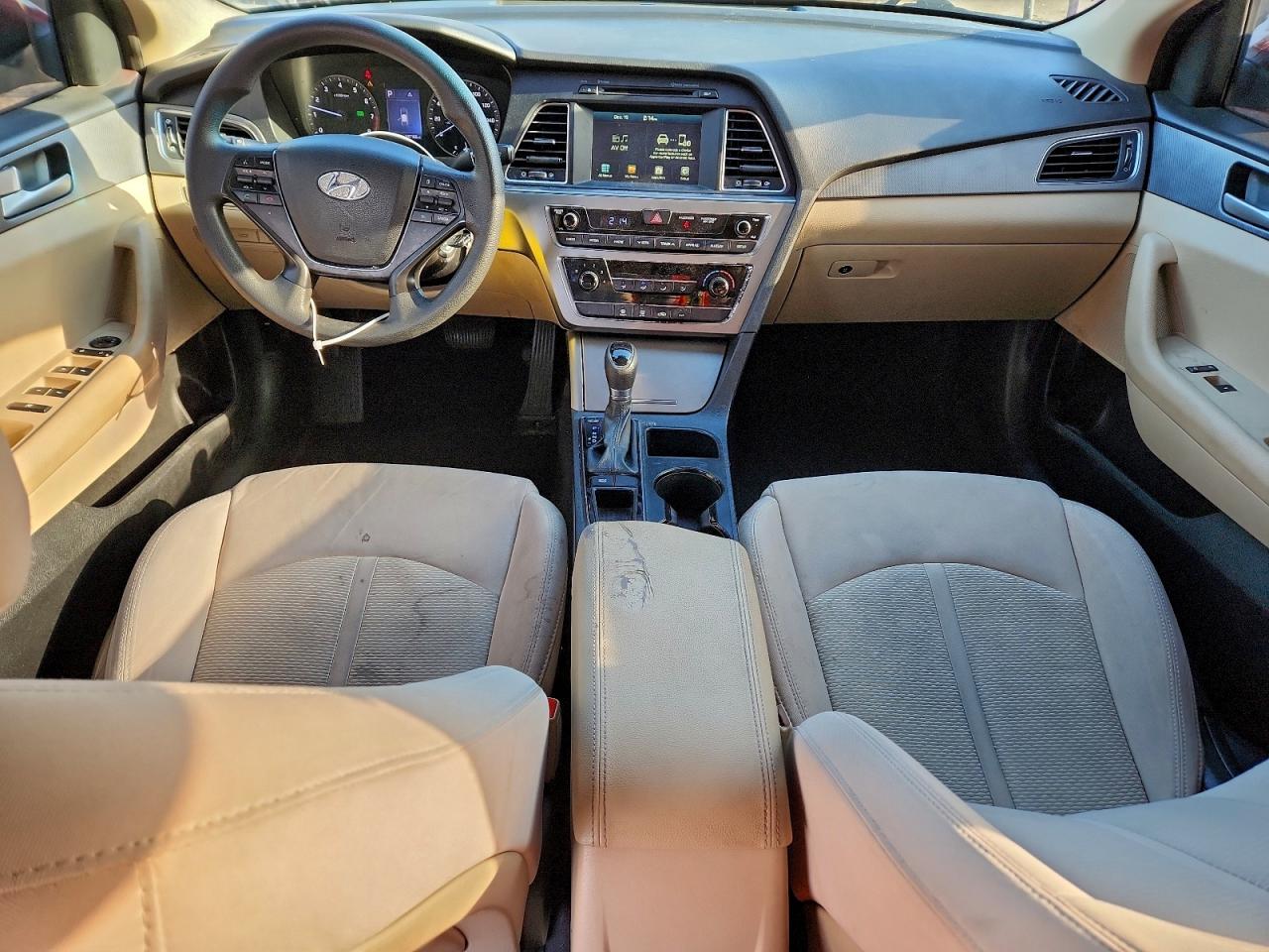 2017 HYUNDAI SONATA SE photo 22