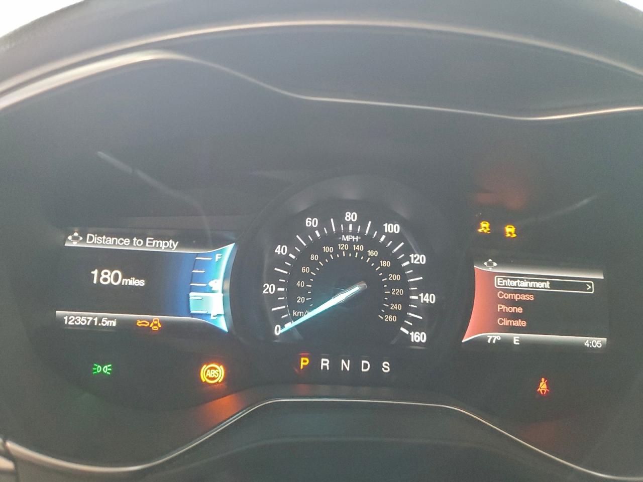 2016 FORD FUSION SE photo 25