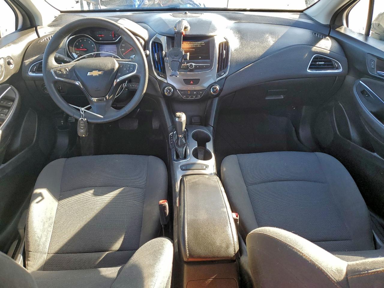 2019 CHEVROLET CRUZE LS photo 29