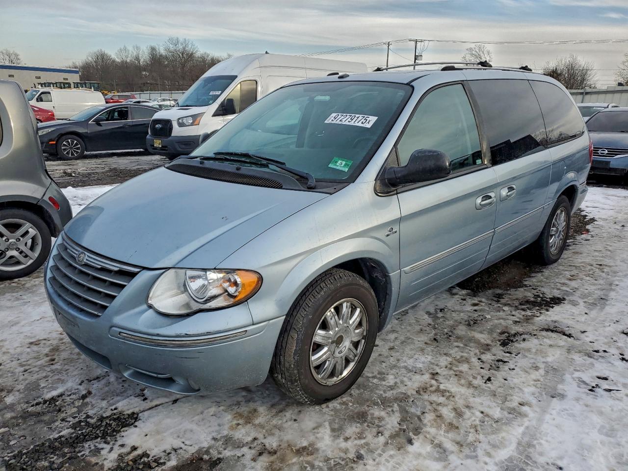 2006 CHRYSLER TOWN & COUNTRY