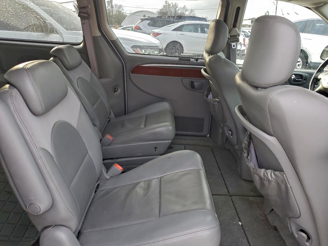 2006 CHRYSLER TOWN & COUNTRY LIMITED photo 31