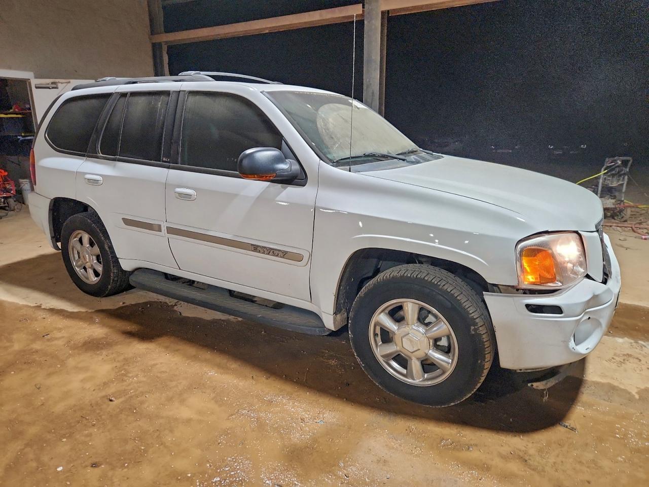 2003 GMC ENVOY photo 7