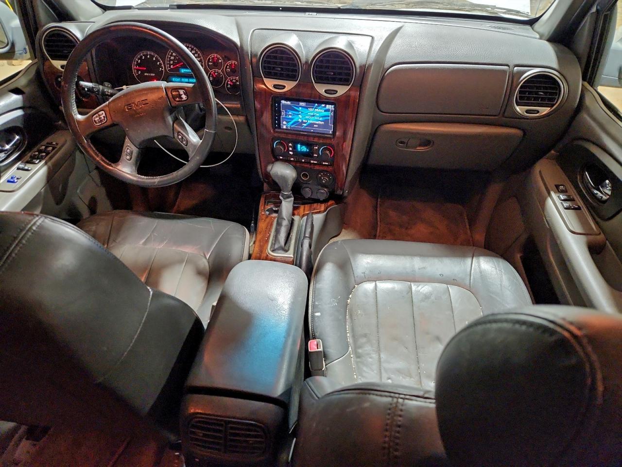 2003 GMC ENVOY photo 15
