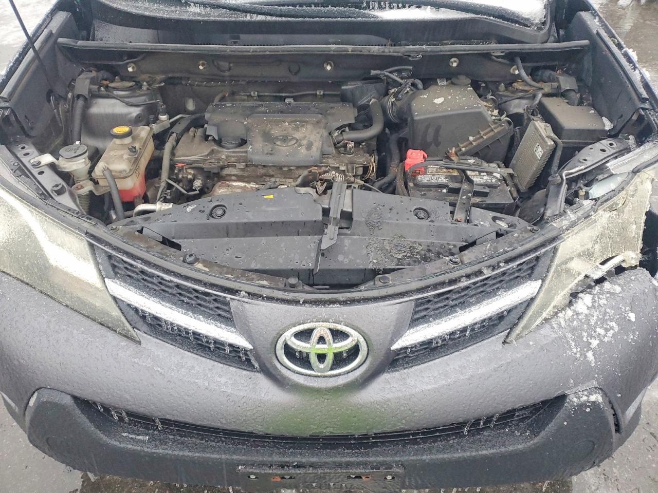 2014 TOYOTA RAV4 XLE photo 11