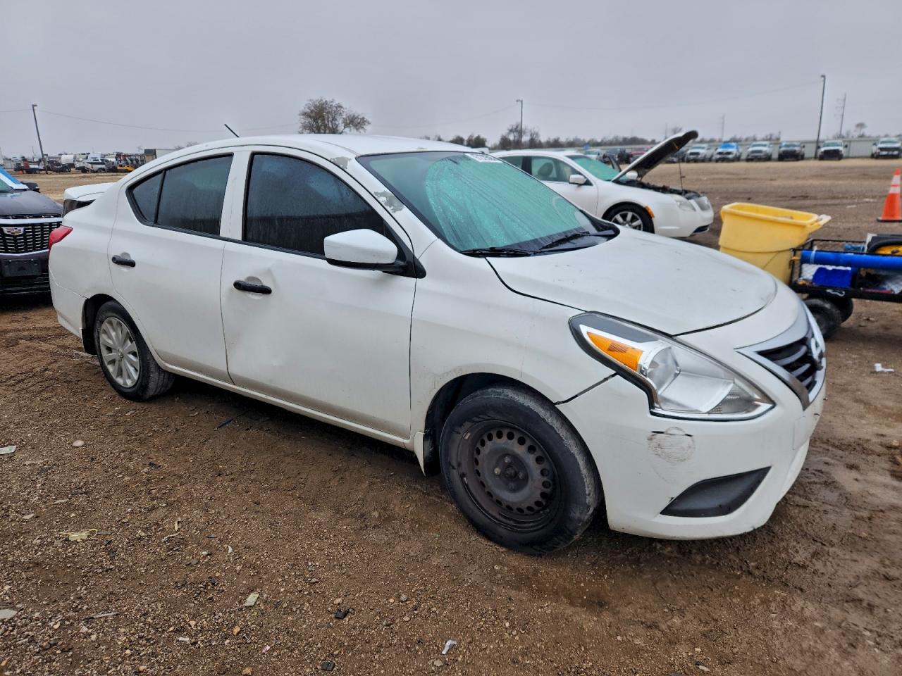 2018 NISSAN VERSA S photo 4