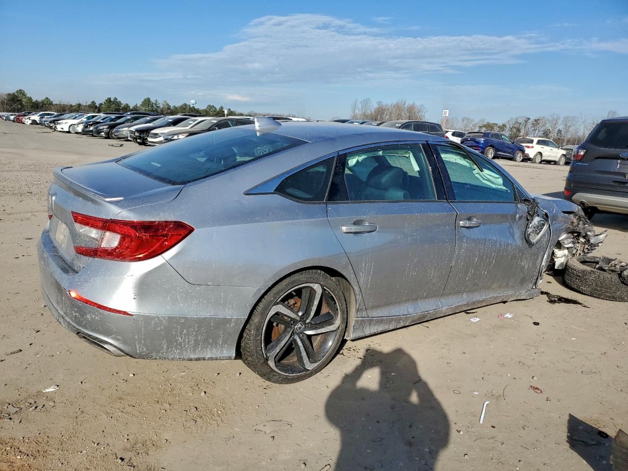 2018 HONDA ACCORD SPORT photo 3
