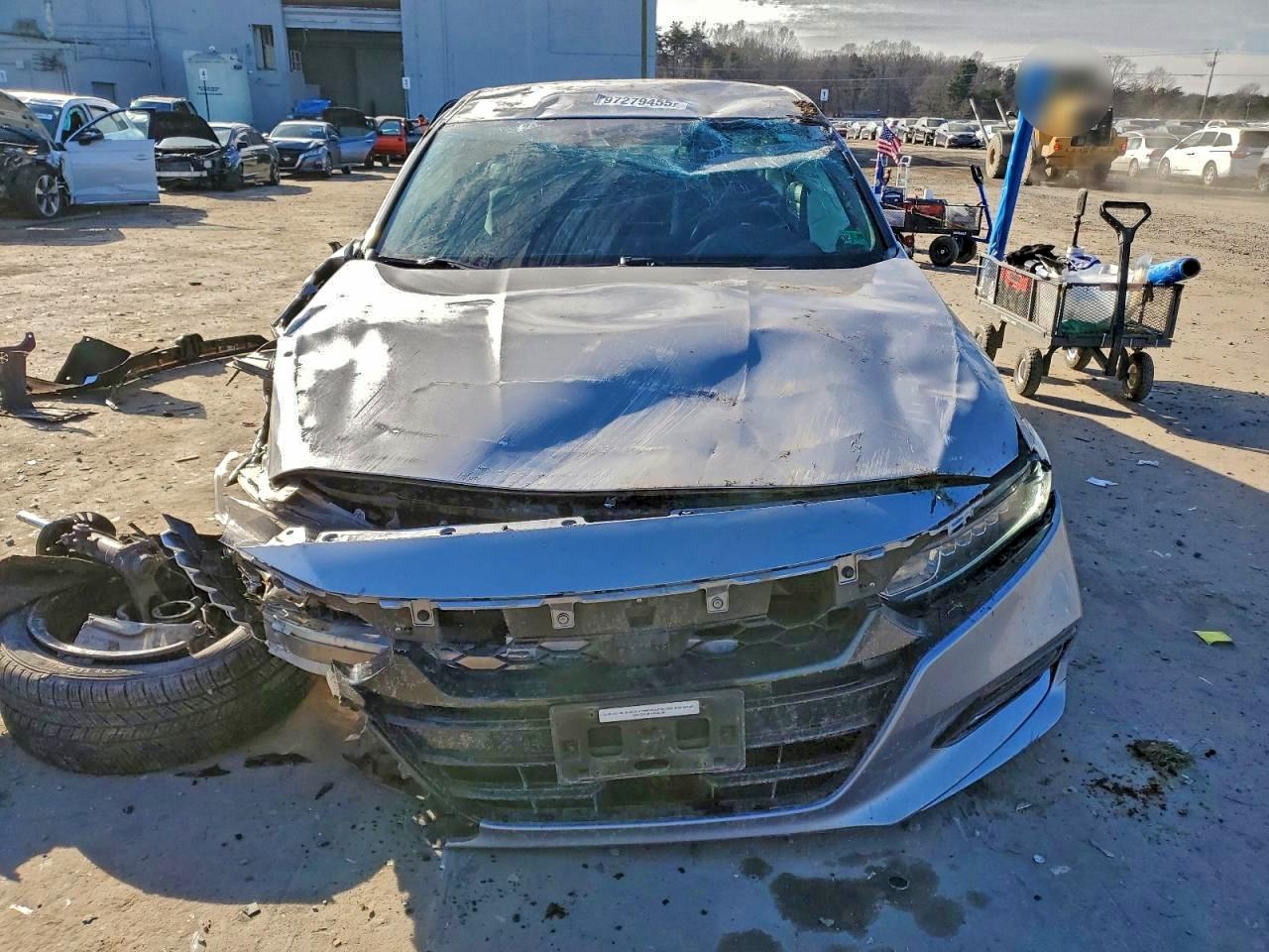 2018 HONDA ACCORD SPORT photo 5