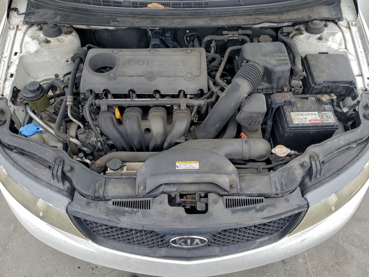 2010 KIA FORTE LX photo 11