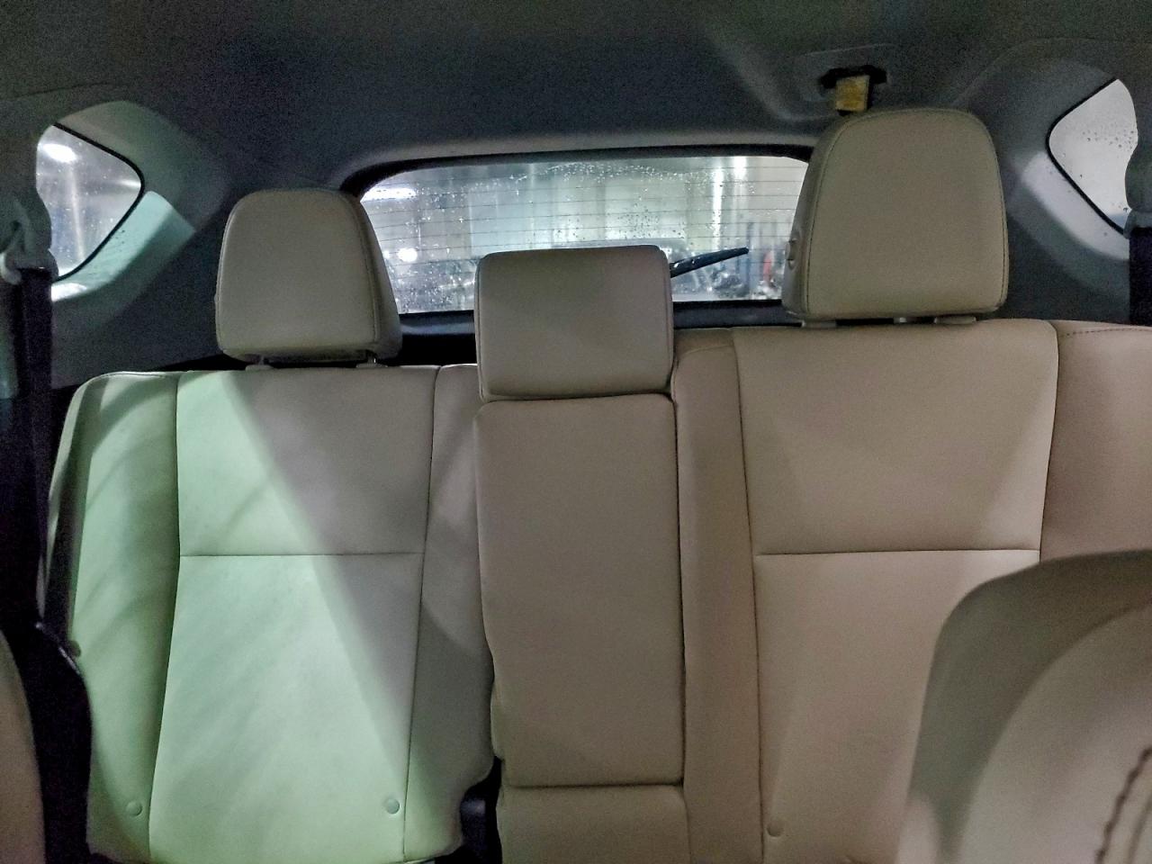 2015 TOYOTA RAV4 LIMITED photo 10