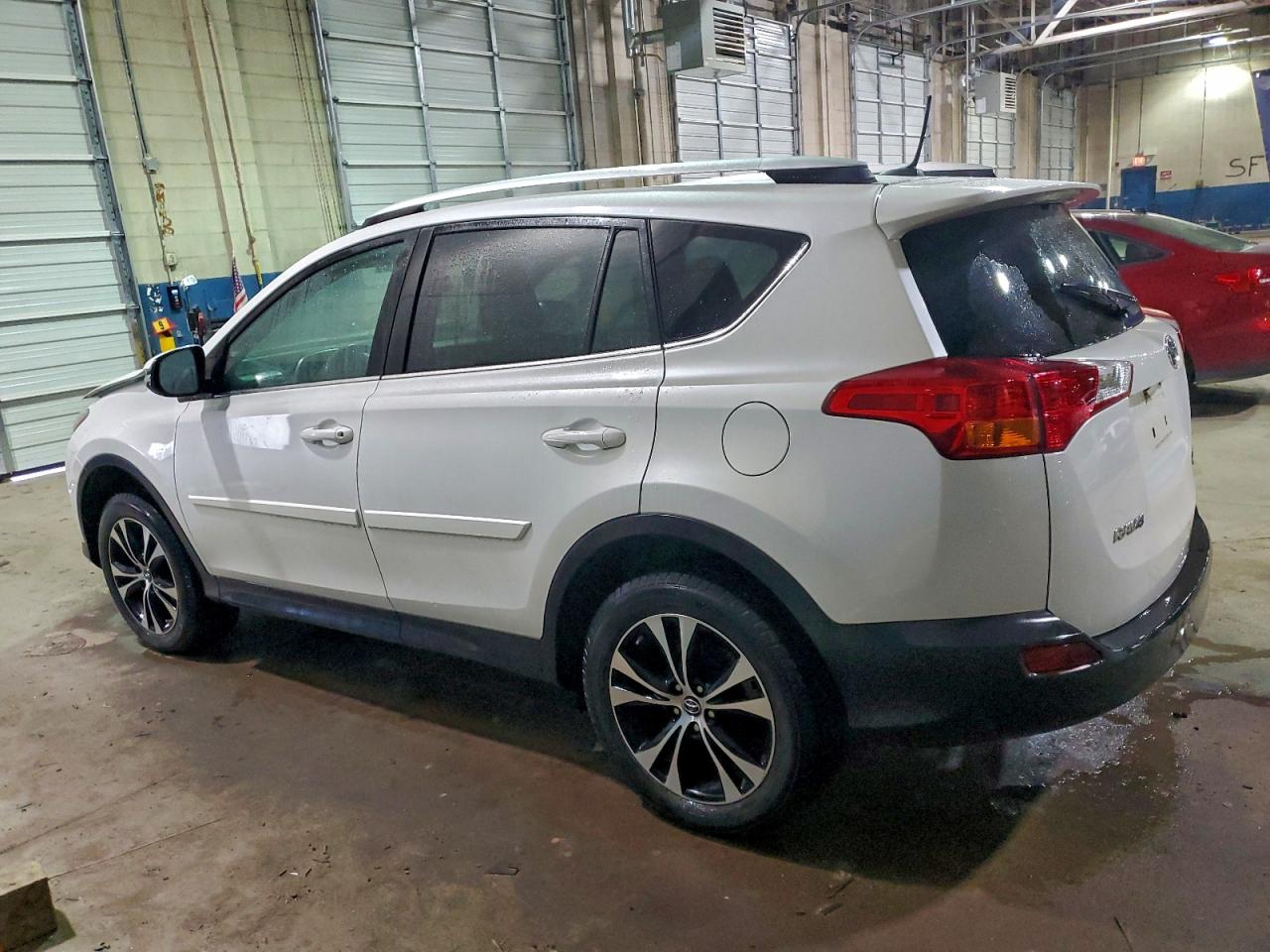 2015 TOYOTA RAV4 LIMITED photo 2