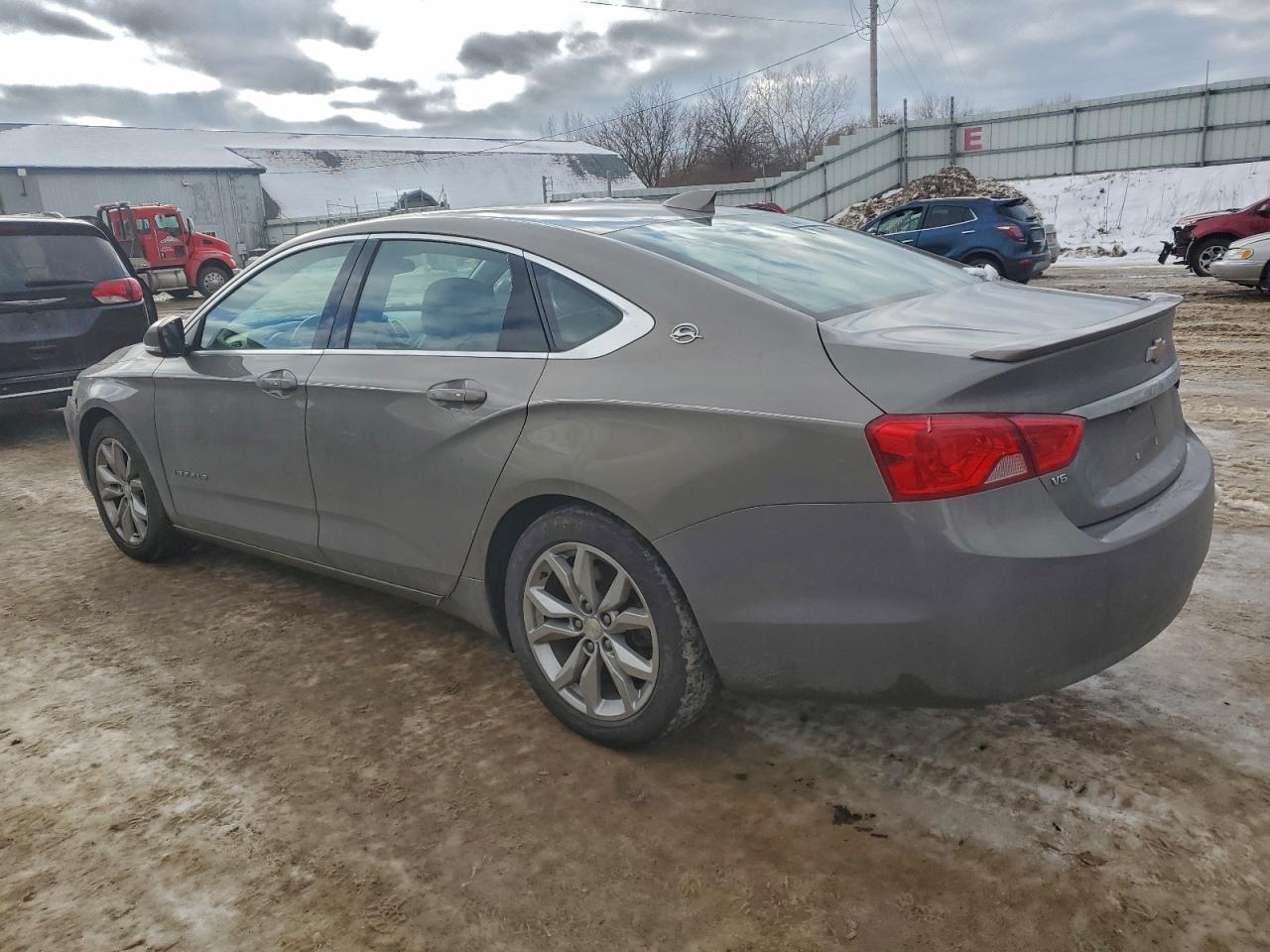 2018 CHEVROLET IMPALA LT photo 4