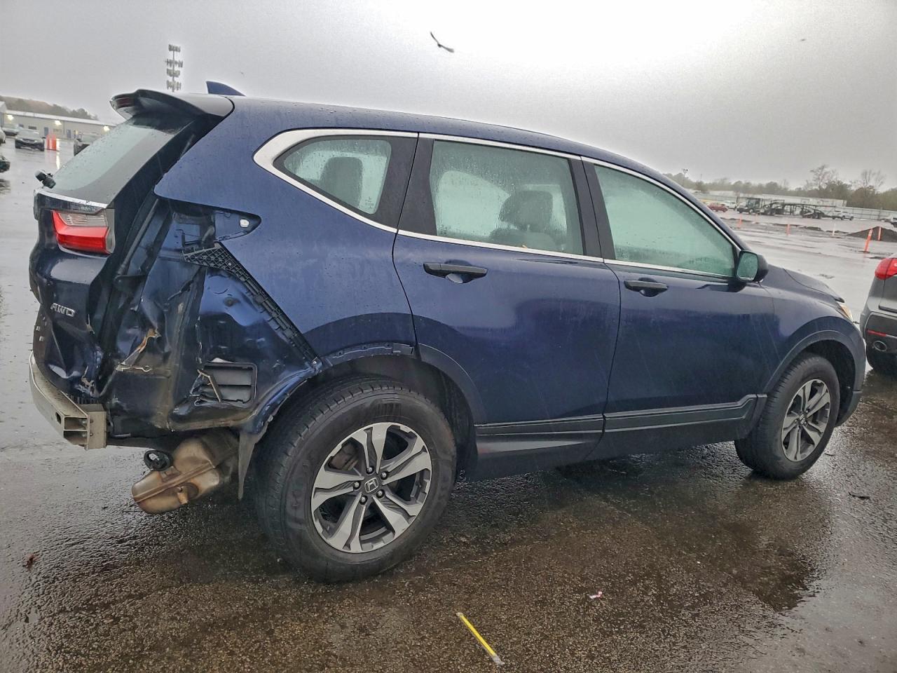 2018 HONDA CR-V LX photo 7