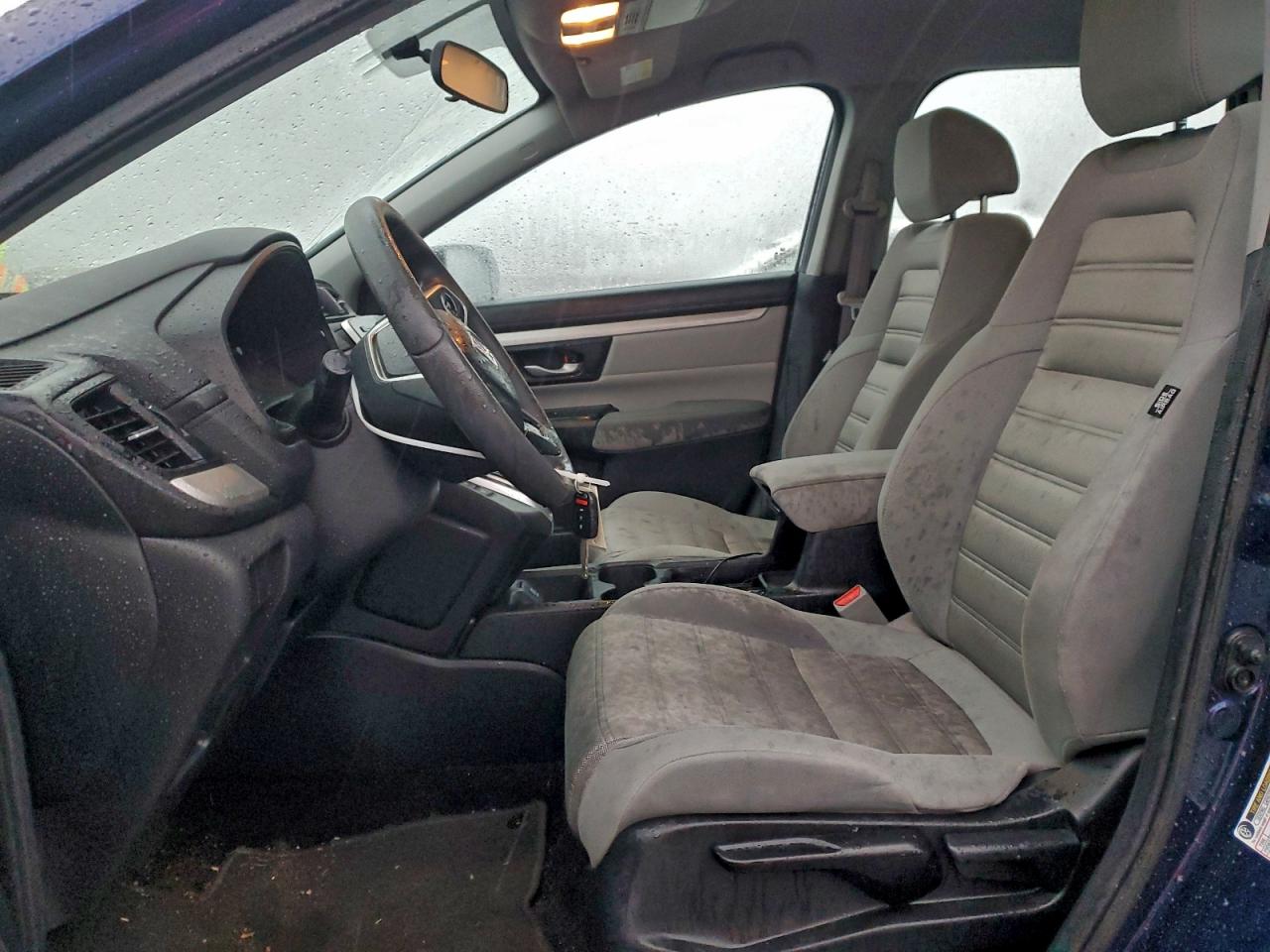 2018 HONDA CR-V LX photo 19