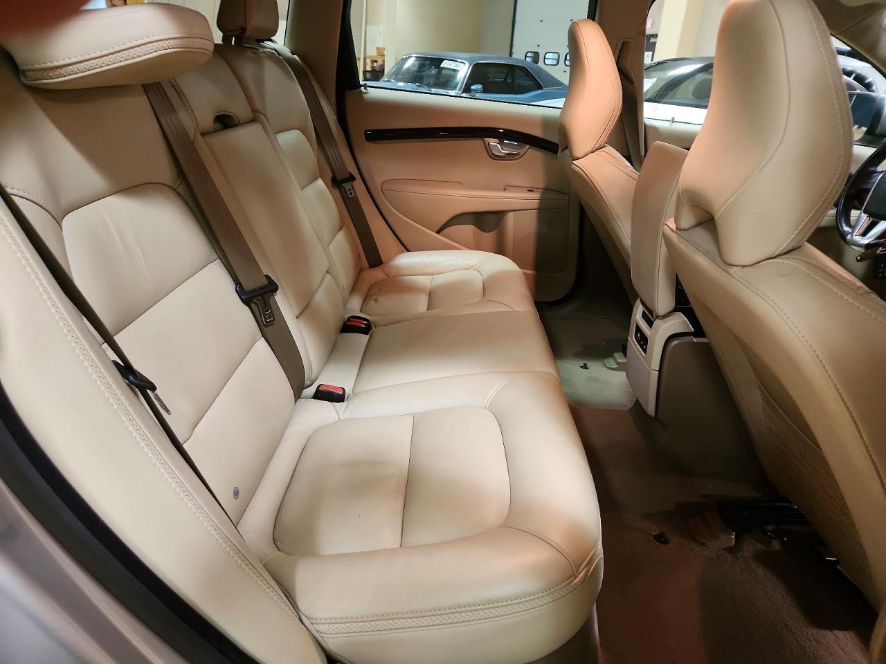 2014 VOLVO XC70 T6 photo 19