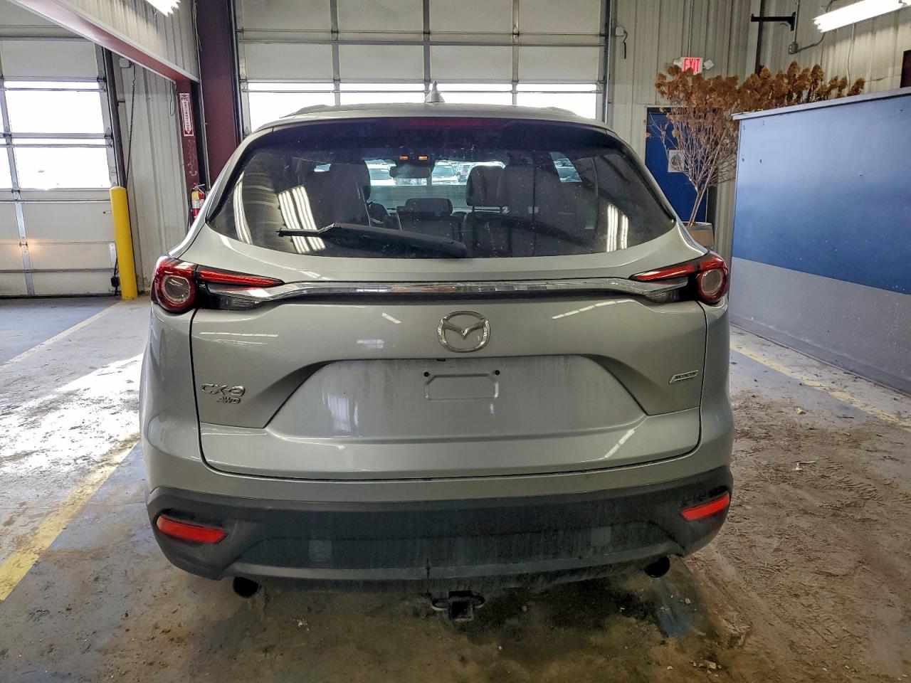 2017 MAZDA CX-9 TOURING photo 11