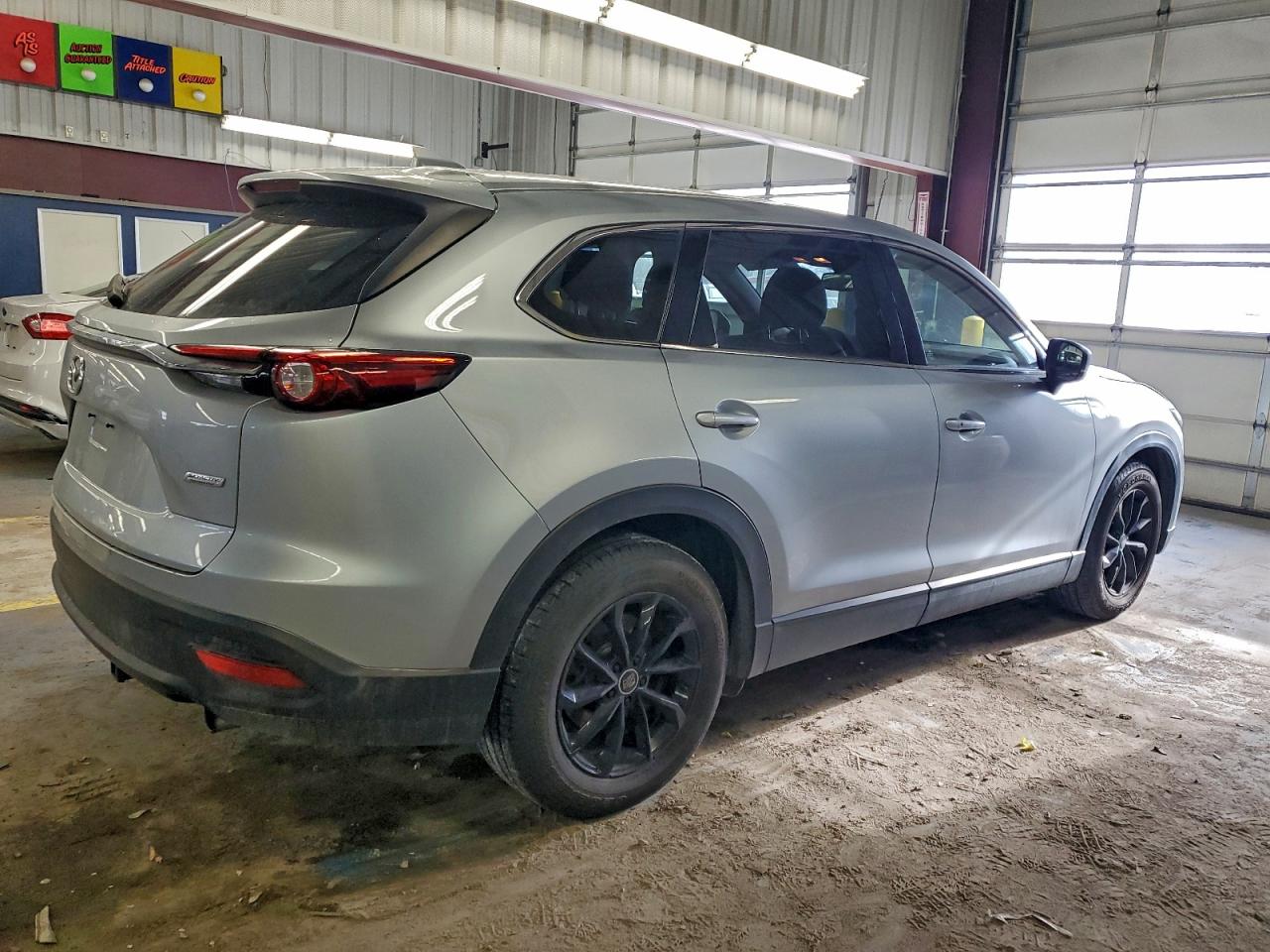 2017 MAZDA CX-9 TOURING photo 5