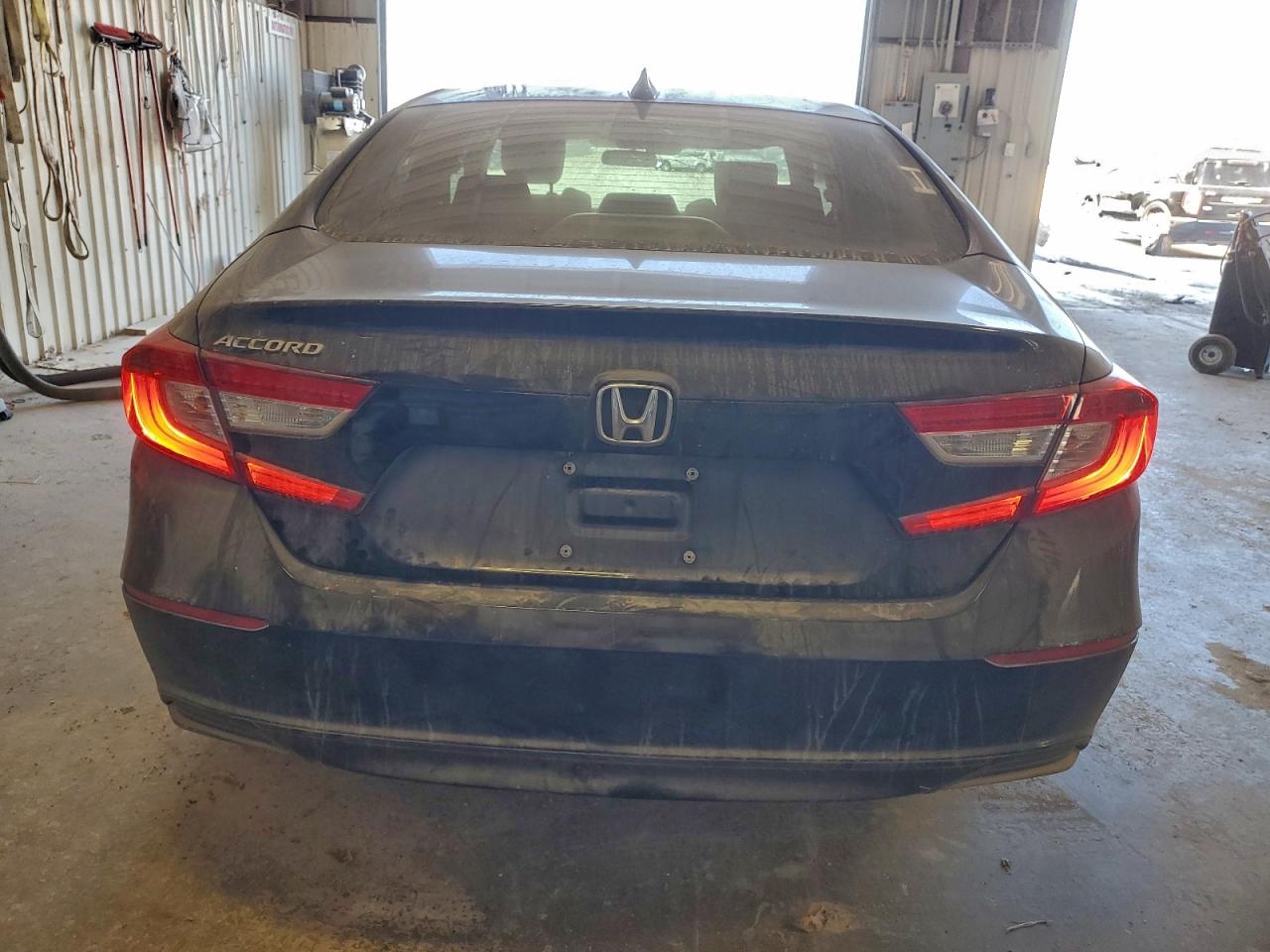 2020 HONDA ACCORD LX photo 6