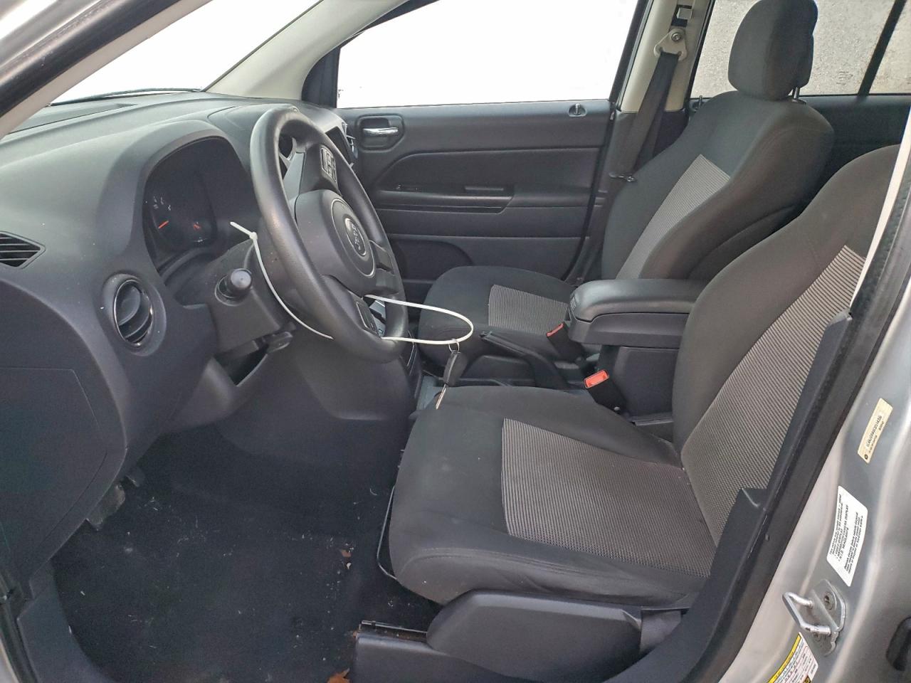 2012 JEEP COMPASS SPORT photo 13