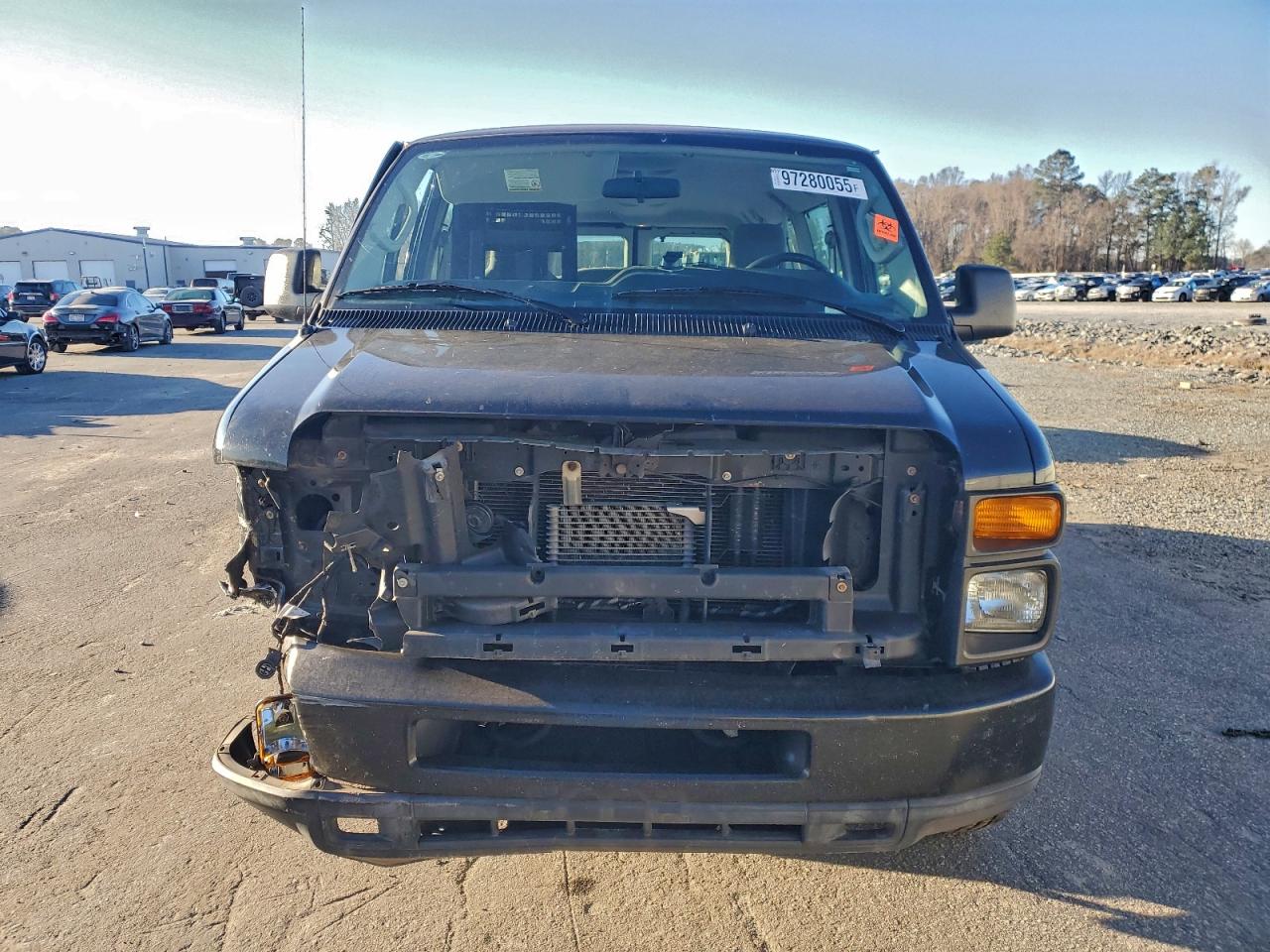 2011 FORD ECONOLINE E150 WAGON photo 9