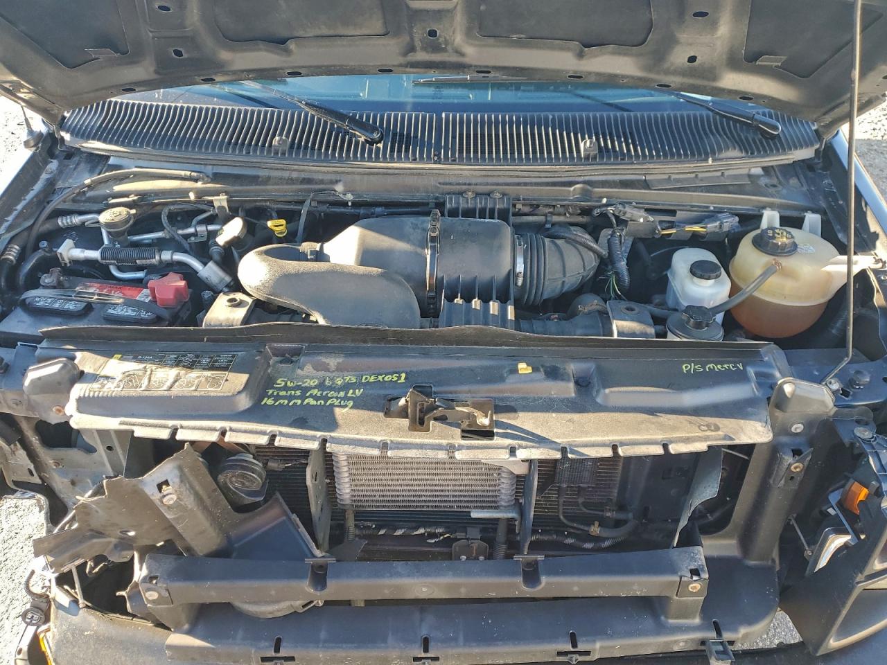 2011 FORD ECONOLINE E150 WAGON photo 23