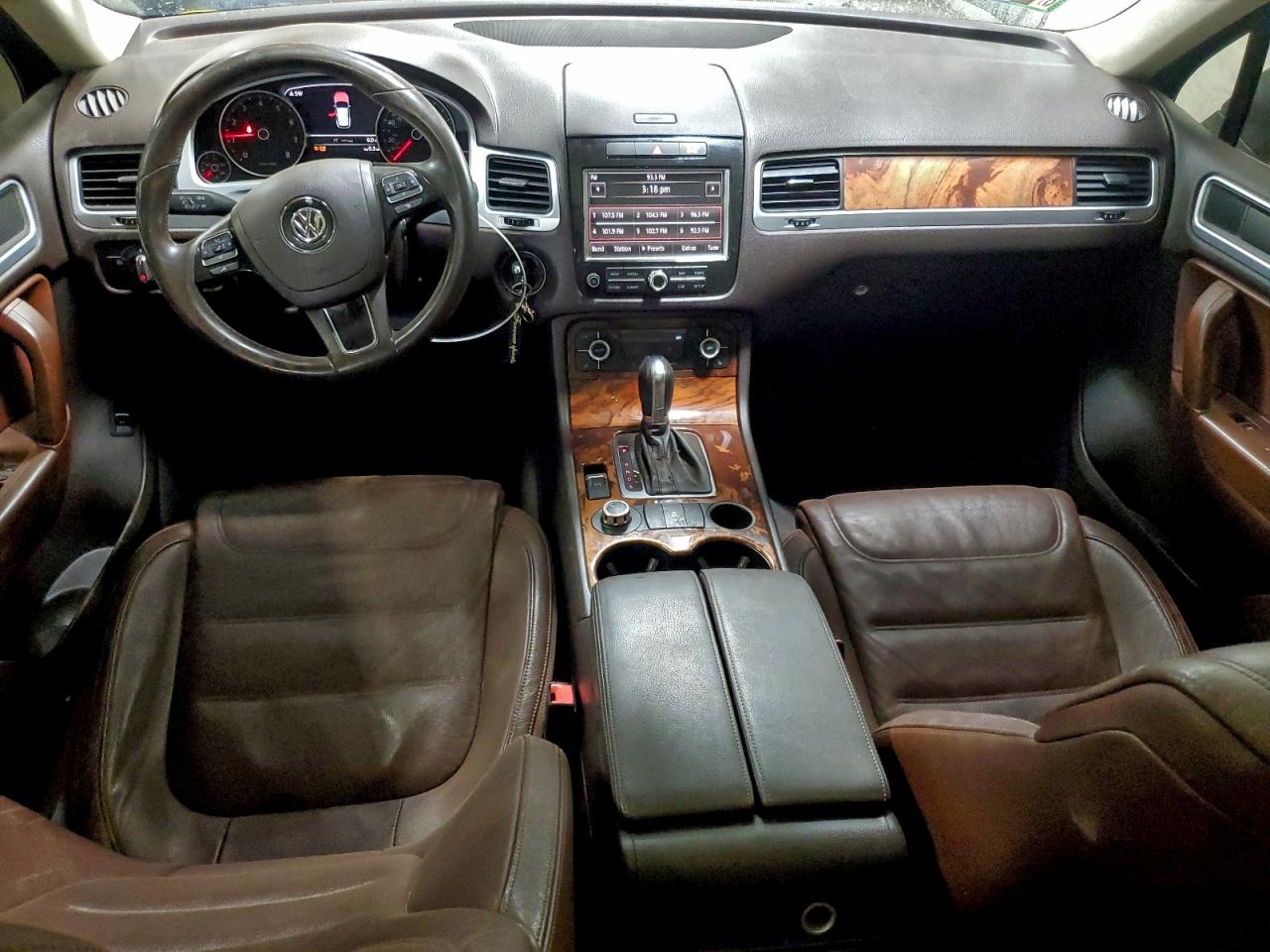 2012 VOLKSWAGEN TOUAREG V6 photo 15