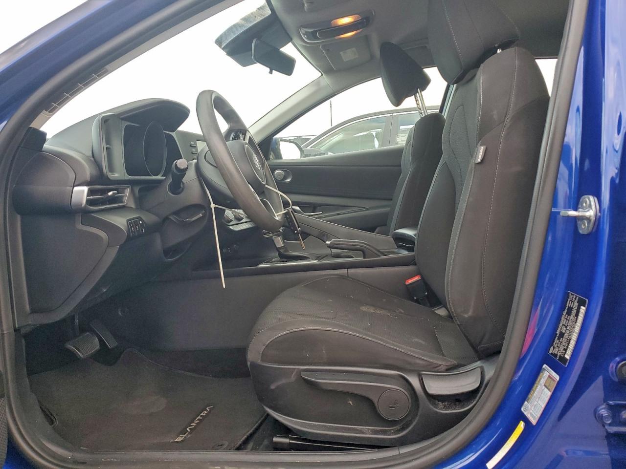 2021 HYUNDAI ELANTRA SE photo 7