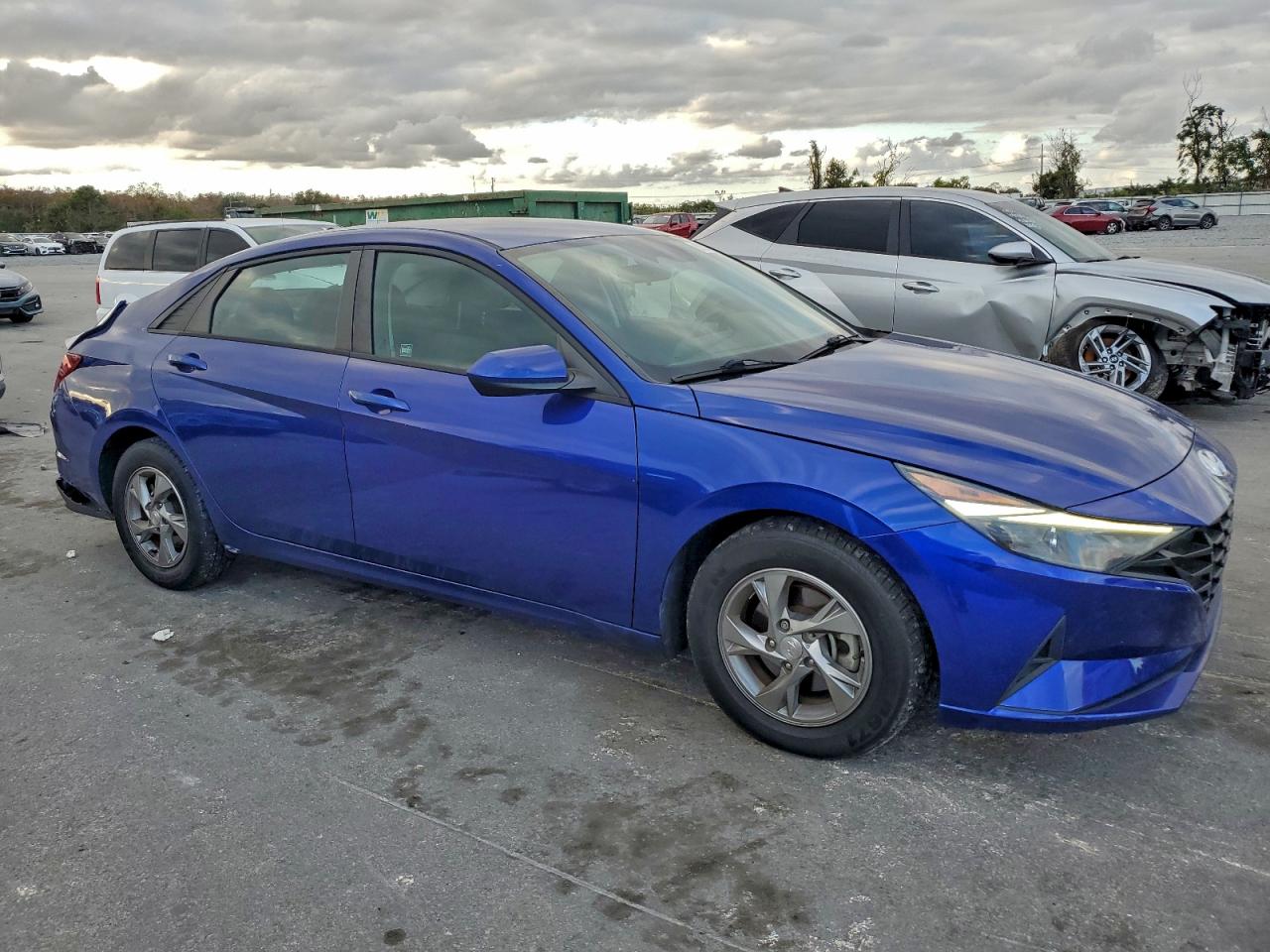2021 HYUNDAI ELANTRA SE photo 4